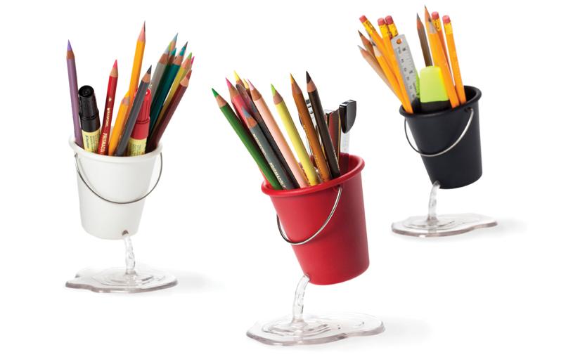 Lapicera ilusión óptica - desk bucket