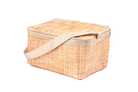 Wicker lunch box